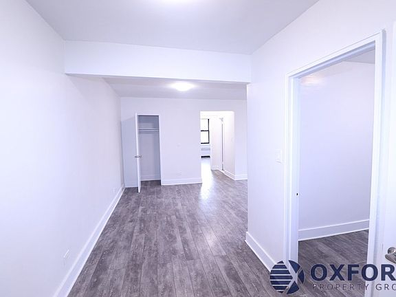 4th image of 132-61 Sanford Ave #6B