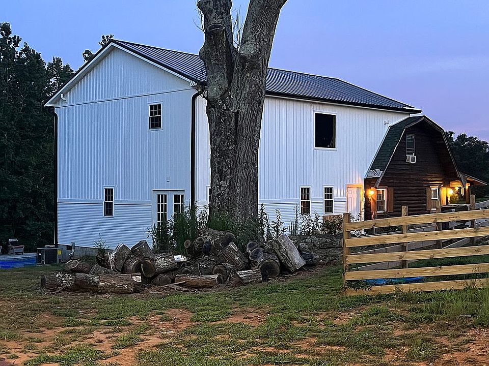 2nd image of 299 Waddell Rd