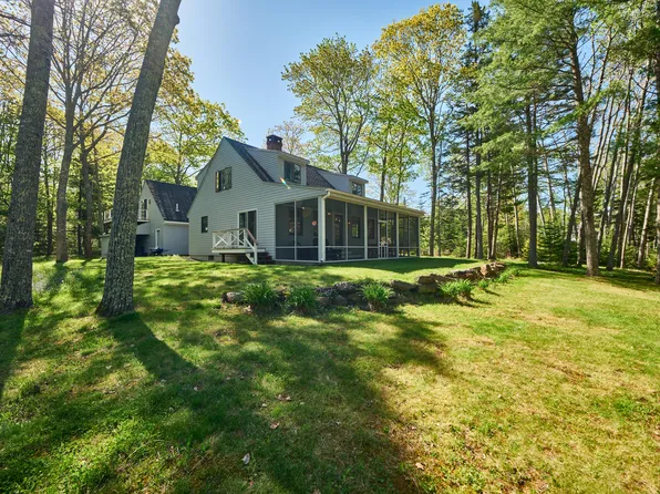 36 Snowdeal Lane, South Thomaston, ME 04858