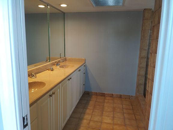 3rd image of 2055 Massachusetts Ave NE