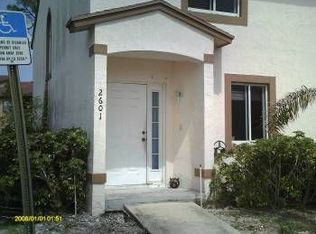 2601 Lakeview Dr W, Royal Palm Beach, FL 33411