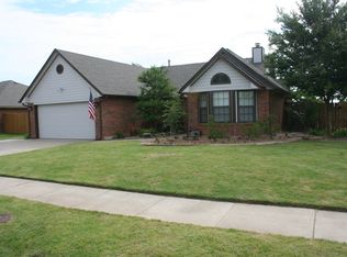 2807 Chelsea Dr, Norman, OK 73072