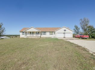 1690 Shawnee Rd, Lindsborg, KS 67456