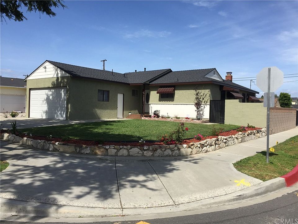 1st image of 17042 Casimir Ave