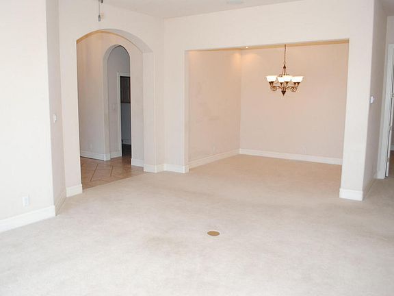 5th image of 6012 Purple Aster Ln NE