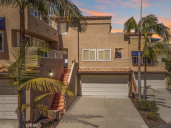 3rd image of 24345 Vista Point Ln