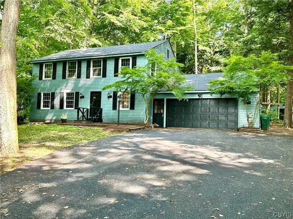 1337 W Genesee Rd, Baldwinsville, NY 13027