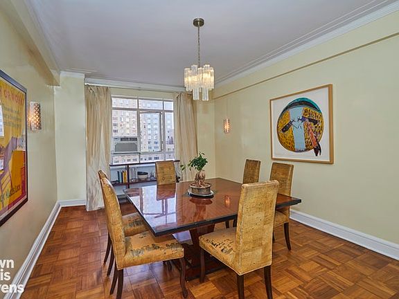 2nd image of 25 Central Park W APT 12M
