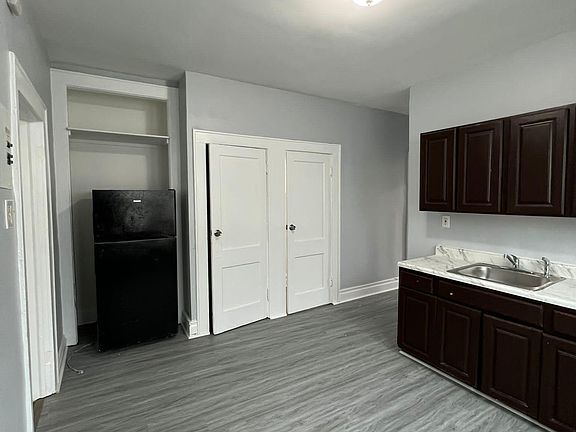 2nd image of 444 Nye Ave APT 1