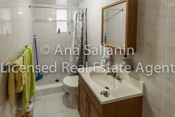 Rented by Citi Zone Realty | media 19