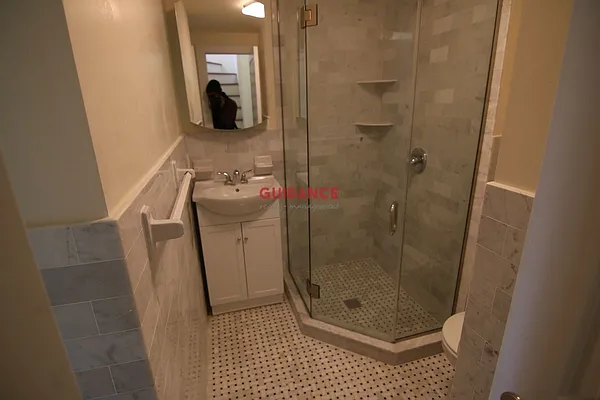 Rented by Guidance Realty Corp. | media 26