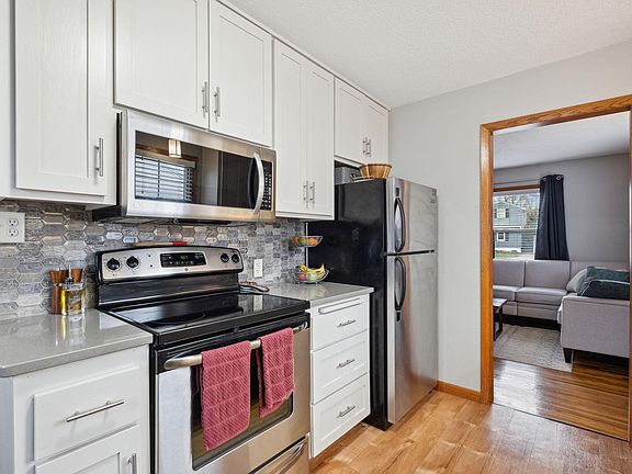 3rd image of 3514 Virginia Ave S
