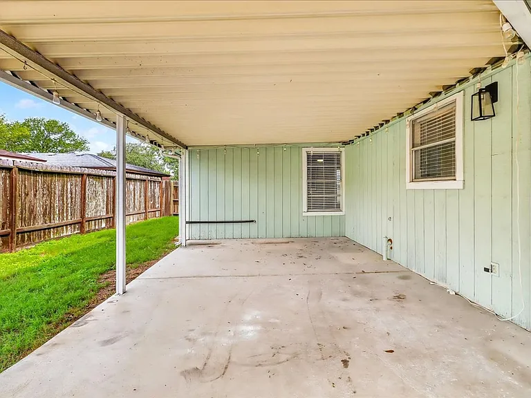 11613 Cripple Creek Dr — Photo 30