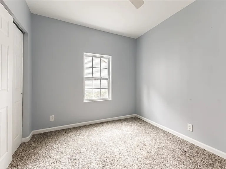 27 W Main St #2 — Photo 8
