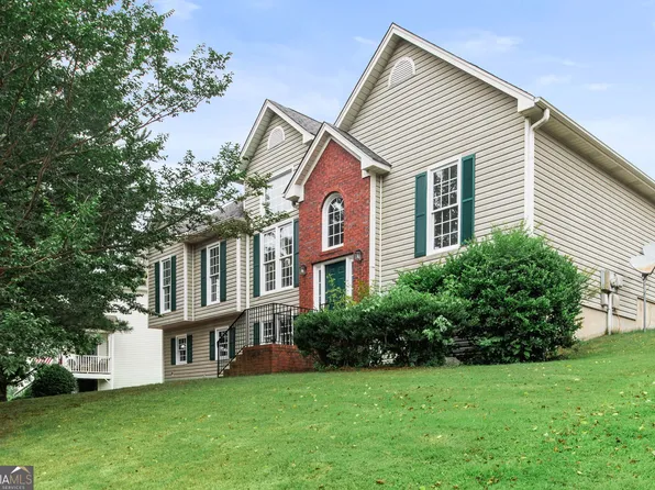 319 Saddle Brooke Dr, Dallas, GA 30132