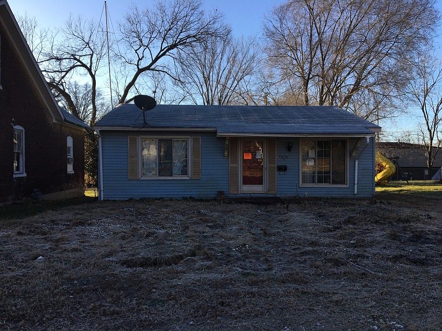 1st image of 324 Gilbert St