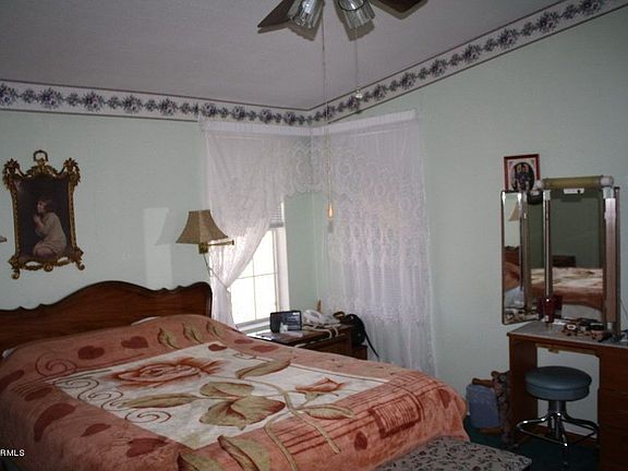5th image of 50 E Inglewood St