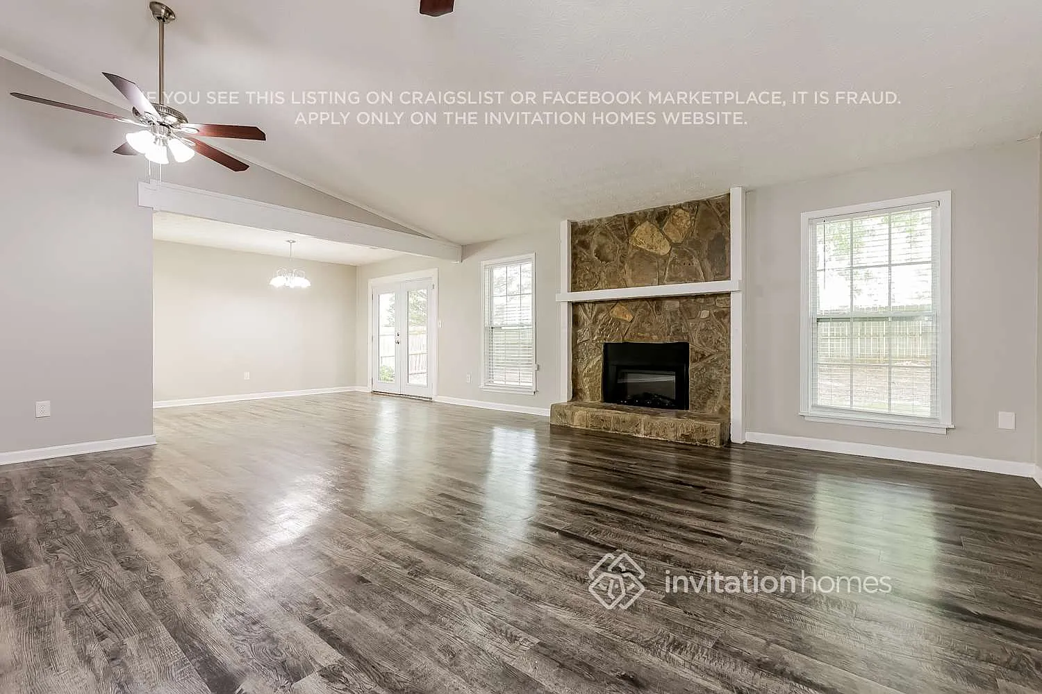 10230 Old Woodland Entry Alpharetta, GA 30022 — Photo 3