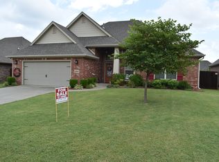 12507 Dunston Dr, Fort Smith, AR 72916