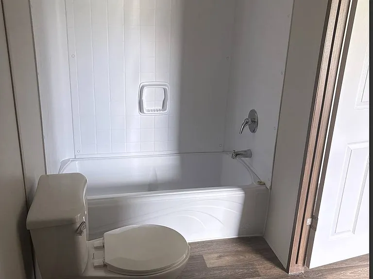 300 Pearl St #50 — Photo 3