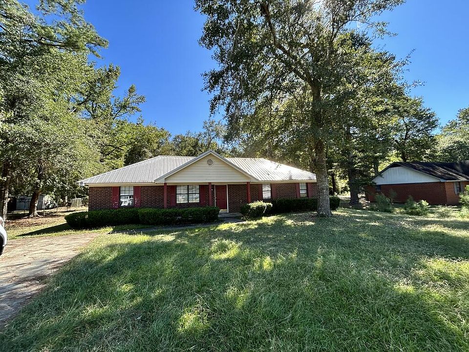 1st image of 614 Arrowhead Ln