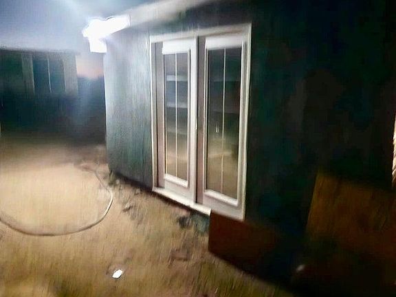 2nd image of 9360 S Hahn St #4