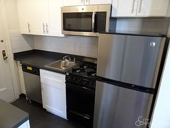 Rented by City Connections Realty