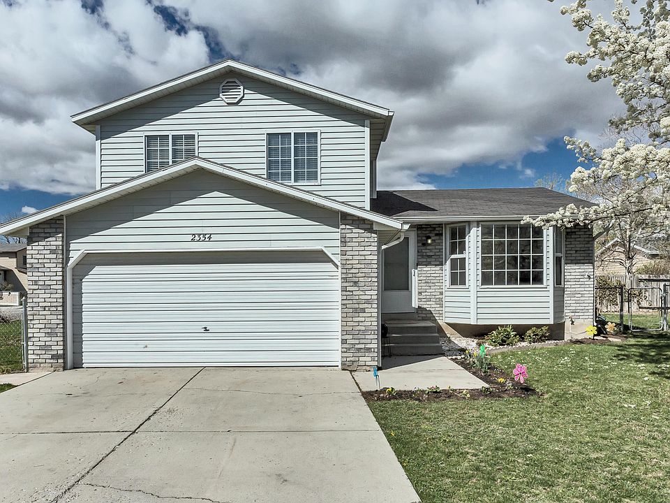 1st image of 2354 W Autumn Wood Ln