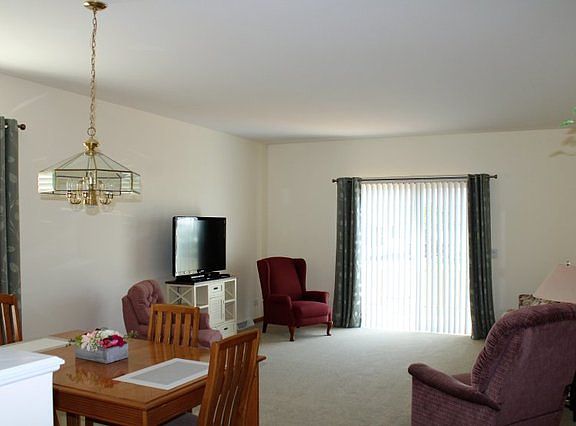 3rd image of 3412 Steeplechase Way