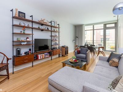 124 W 23rd St APT 4B, New York, NY, 10011