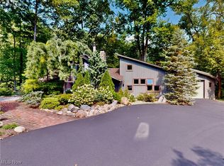 7236 Cascade Rd, Concord Township, OH 44077