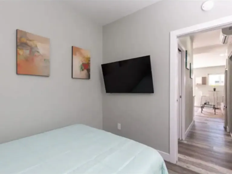 3978 Lamont St #B — Photo 5