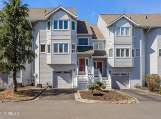 172 Impatiens Court, Toms River, NJ