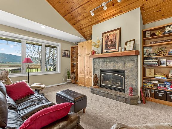 2nd image of 3844 Hot Springs Rd