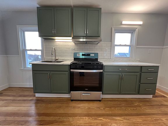 3rd image of 25 Babbitt St #3