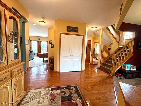 5th image of 5604 Bilney Ct
