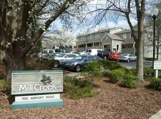 714 Martin Luther King Jr Blvd #B, Chapel Hill, NC 27514