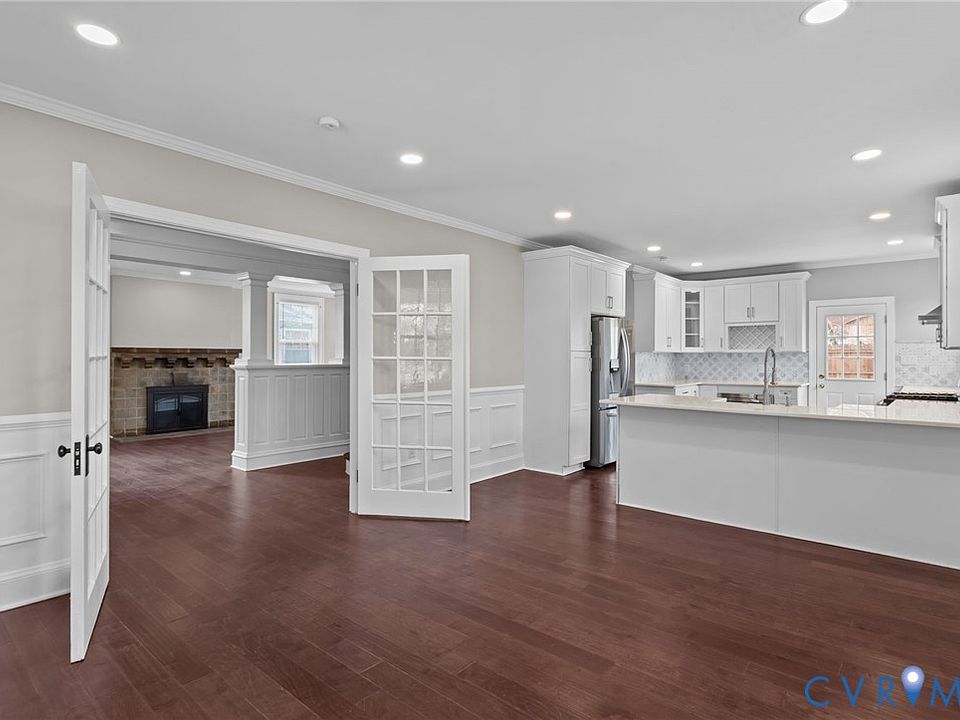 1st image of 2920 Hawthorne Ave