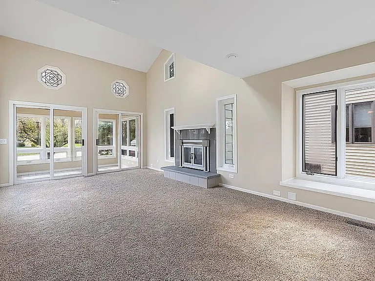 34191 N Horseshoe Ln — Photo 4