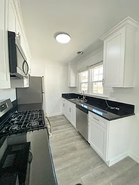 1617 Arlington Ave #1 — Photo 6