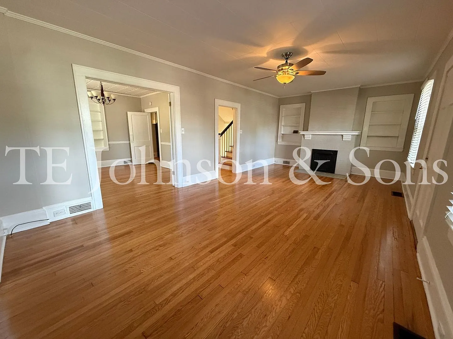 Charming 4-Bedroom Home with Hardwood Floors, Detached Garage & Spacious Patio — Photo 2