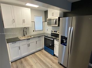 19417 NW 47th Ave, Miami Gardens, FL 33055
