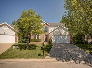 2668 Brookrun Dr, Belleville, IL 62221