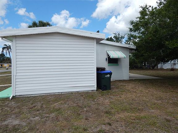3rd image of 8594 Bumford Ave