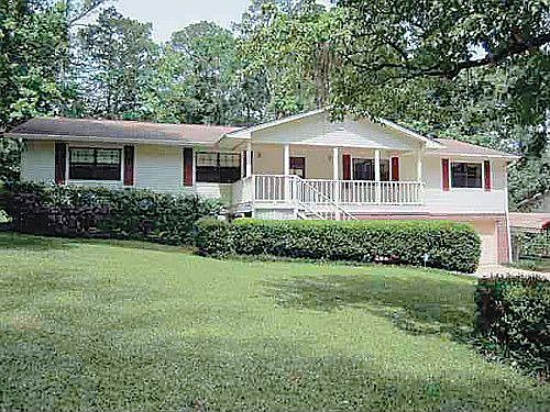 1st image of 4132 Deer Lane Dr