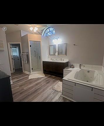 5th image of 2310 Kenya Ln