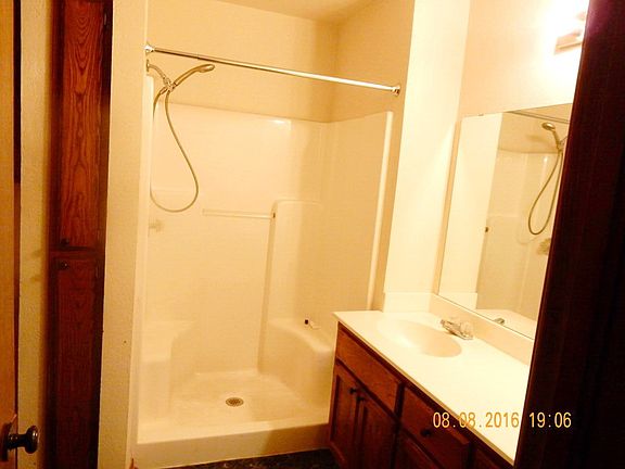 4th image of 2604 Lonnie Ln