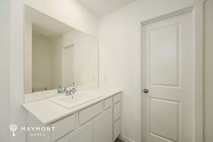 747 Thea Meadows — Photo 14
