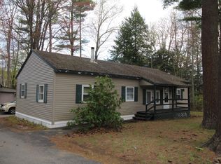 98 School St, Berwick, ME 03901