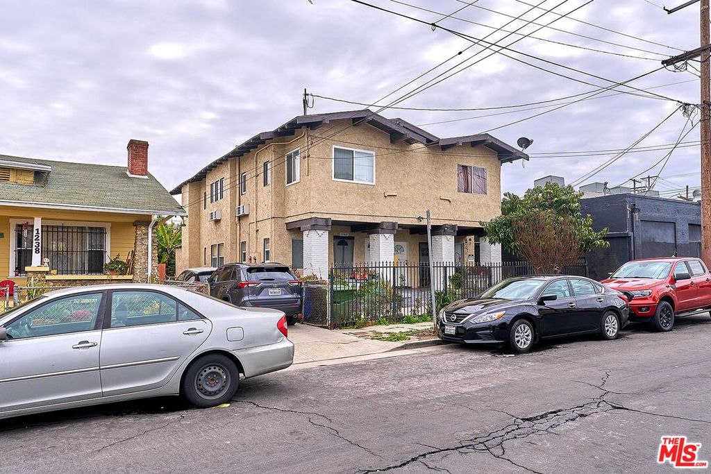 1242 S Kingsley Dr, Los Angeles, CA, Los Angeles